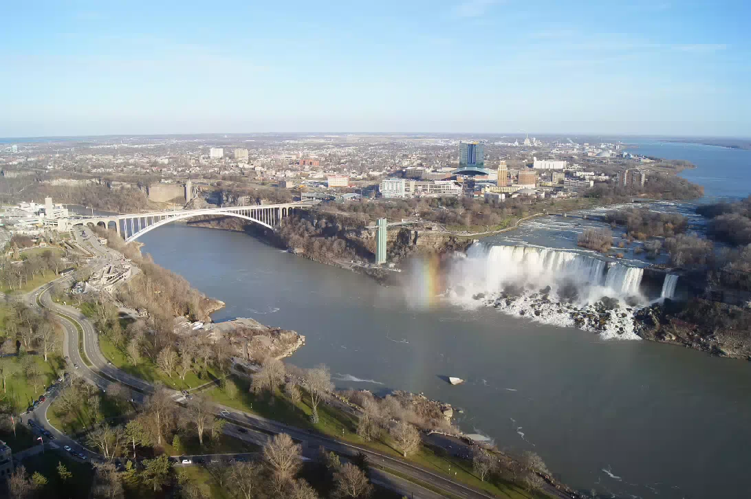 Niagara_Falls_2014-004