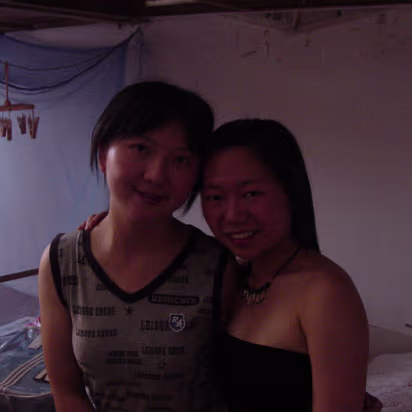 Moving_Day-011 Hanhan with Cheng Jing.