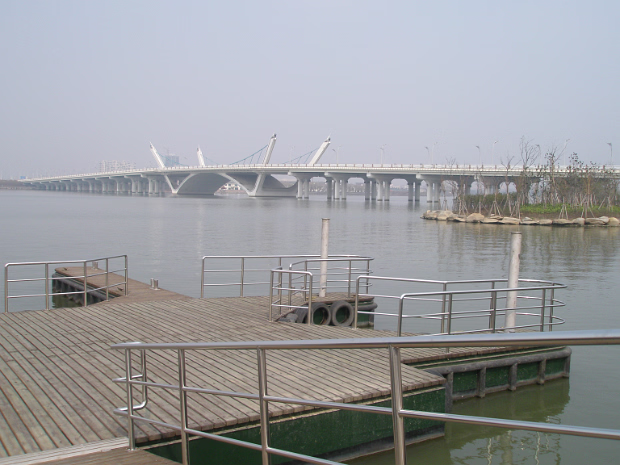 Family Walk Around Hanhan and her parents went around during a visit one Spring day.