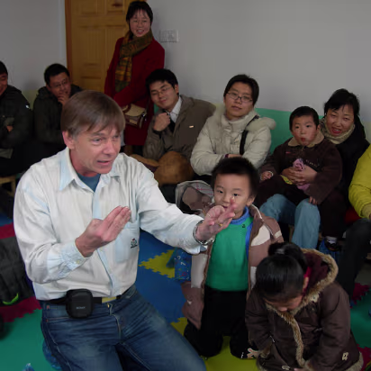 Kindergarden_2005-009 'Let's count them again.'