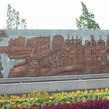 Zhu_Ran-011 Panel 2 of 4