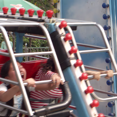 Suzhou-2006-12 Screaming, but having a great ride!