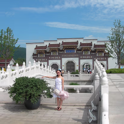 Ling-Shan-03 Bridge to Buddha's Paradise
