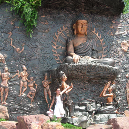 Ling-Shan-27 Hanhan the blasphemer! No touching the copper breasts!!!