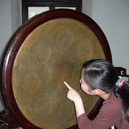 Mei-Yuan-21 An ancient brass mirror, Hanhan LOVES mirrors!