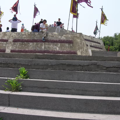 Movie-Set-13 Seven Stars altar. A general convinced people he could tell from here when a favorable wind would come.