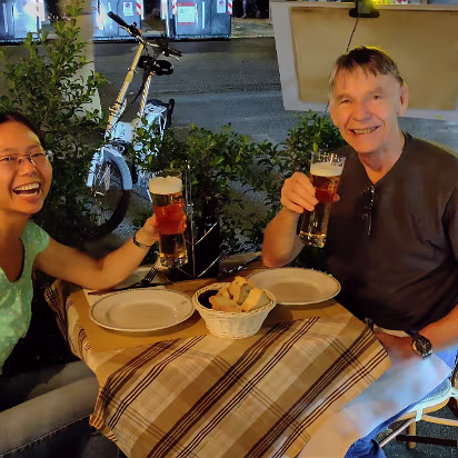 Italy-032 First dinner in Italy. Dining less than a block from the ruins.