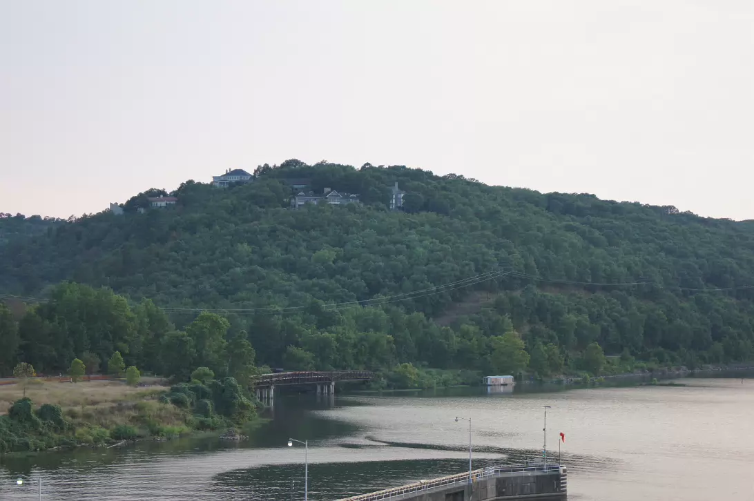 Big_Dam_Bridge-022