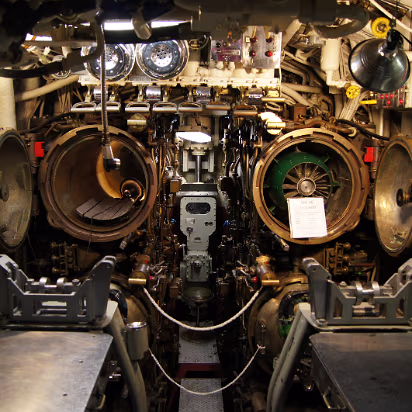 Maritime_Museum-026 The fore torpedo room with tubes open.
