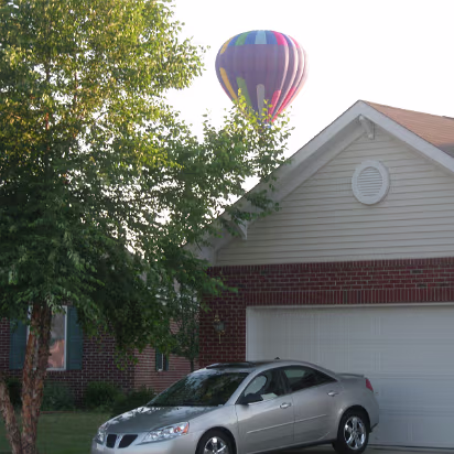 Family_Fun_Day-013 There are many hot air ballons around the area.