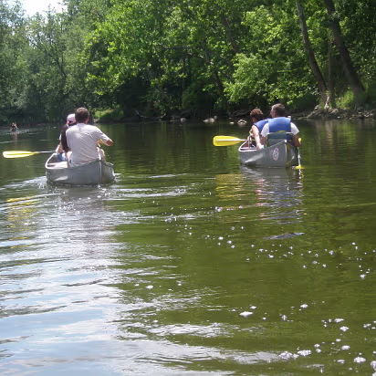 Family_Fun_Day-039 Hammer family racing down the dangerous river.