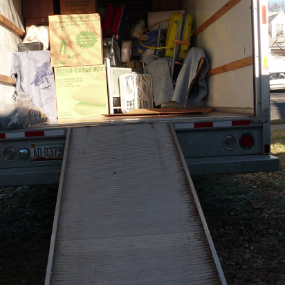 Indiana_Move-003 All our possessions are on the truck and we're ready to roll!