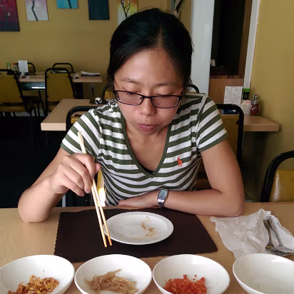 Holyoke_House_Hunt-003