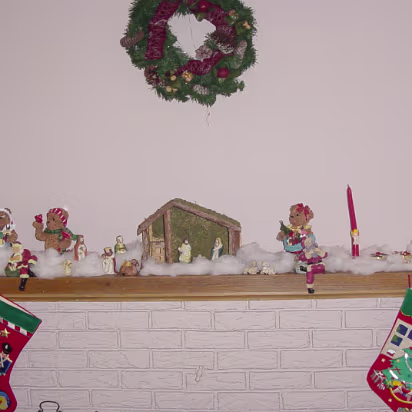 Christmas_2003-001 Me & Linda's stockings are hung with care!