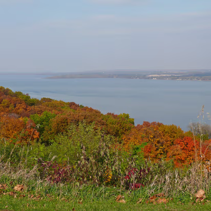 Fall_2008-021 All along Grandview Drive the scenery is beautiful.