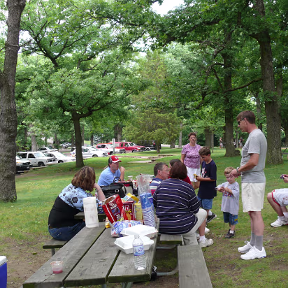 Independence_Day-046 Independence Day family picnic begins.