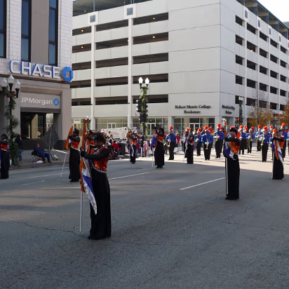 Santa_Claus_Parade_2007-014 The Manual High School band.