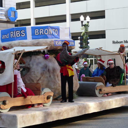 Santa_Claus_Parade_2007-024 The Flintstones