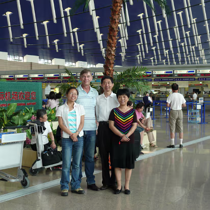 USA_Move-006 Hanhan, her parents, and Gary at Pudong airport just before the flight.