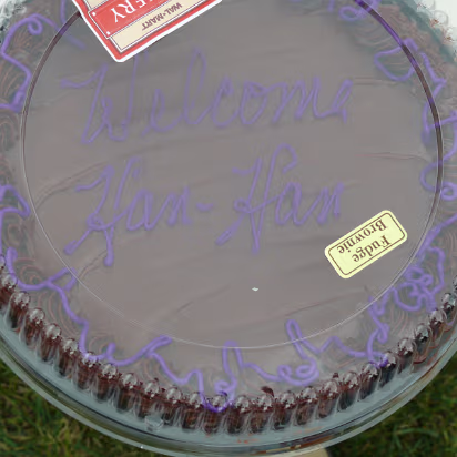 USA_Move-040 Hanhan's welcome brownie. Yummy!