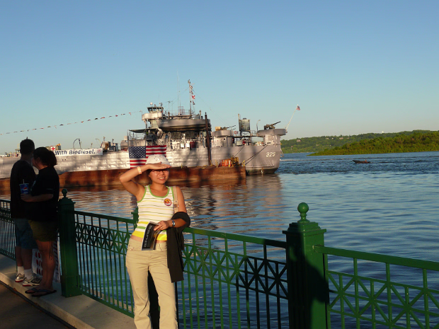 Bluesfest on the Illinois Riverfront Bluesfest is two days and nights of excellent blues, drinks, and food.