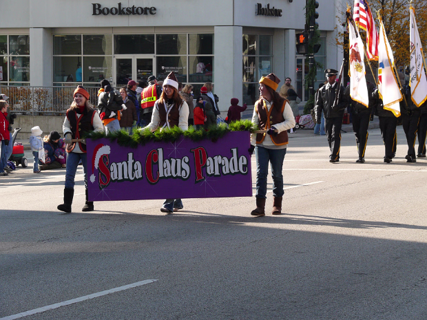 Santa Claus Parade 2007 America's Oldest Christmas Parade. Hanhan had to go to work 10 minutes before Santa arrived.