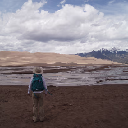 GSDNP-112 Should I wade the freezing water of the creek? Why is there a creek here anyway?