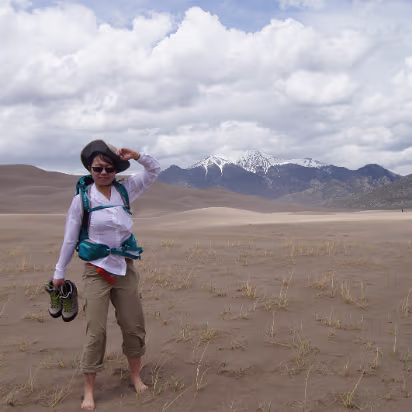 GSDNP-114 The wind was terrible this day as there was a thunderstorm coming in. Hanhan was sandblasted, it was quite painful.