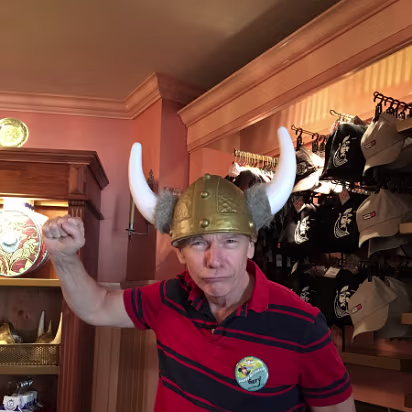 Florida_2017-026 Practicing my Viking conquerer pose.