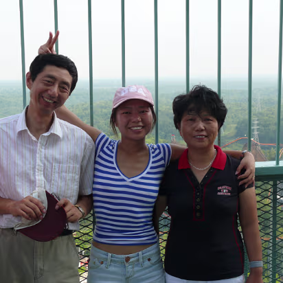 King's_Island-015 Hanhan and her parents had a lot of fun here