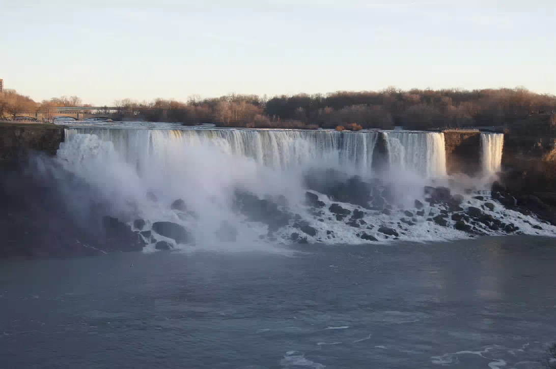 Niagara_Falls_2014-017