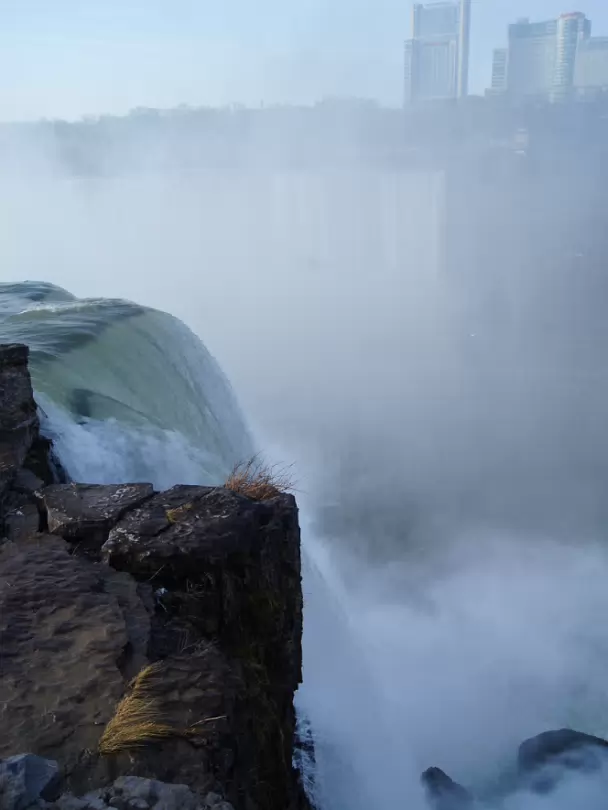 Niagara_Falls_2014-061