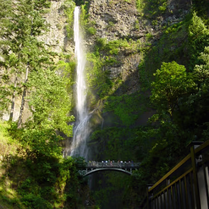 Oregon-022 A last view of Multnomah Falls.