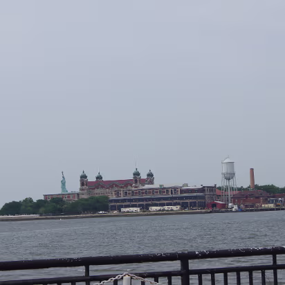 Statue_of_Liberty-005