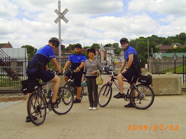 Hanibal Trip 2009 Hanhan's Parents Go To Hannibal.