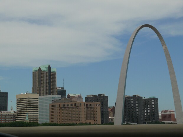 Missouri 2008 Hanhan & Gary take a trip to Missouri to visit an old friend and to play.